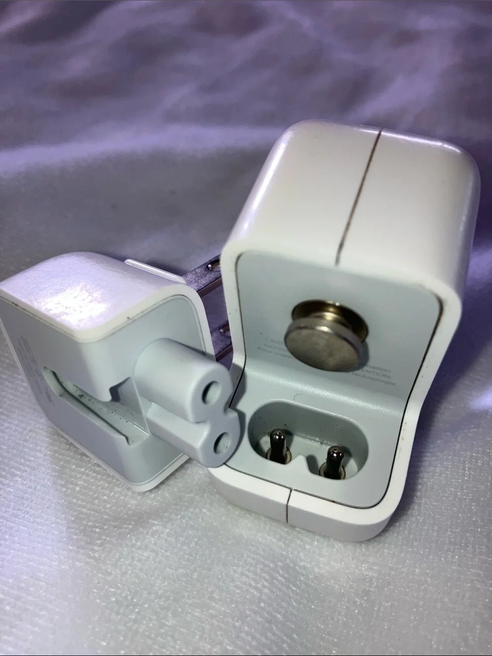 Apple White USB Charging Power Adapter Cubes